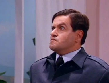 Γιάννης Καπετάνιος: Απορώ πως βγάζουν τόσα λεφτά!